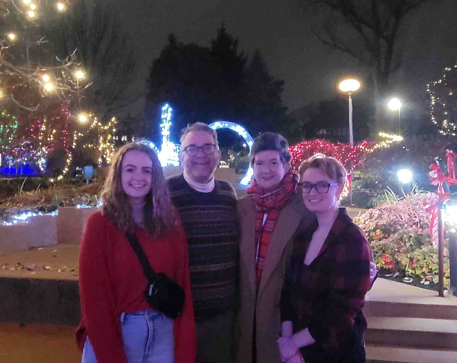 2023-12-22 Rep w Haunted House.jpg